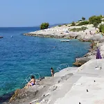 Appartement By The Sea Rastici, Ciovo - 11723 *