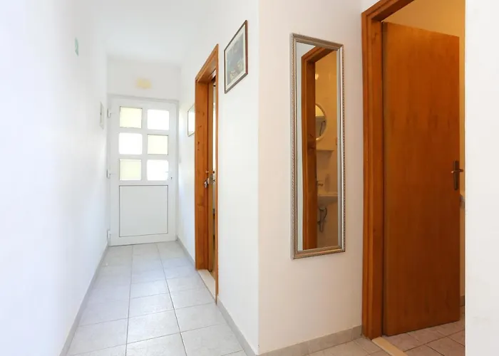 Appartement By The Sea Rastici, Ciovo - 11723 Trogir