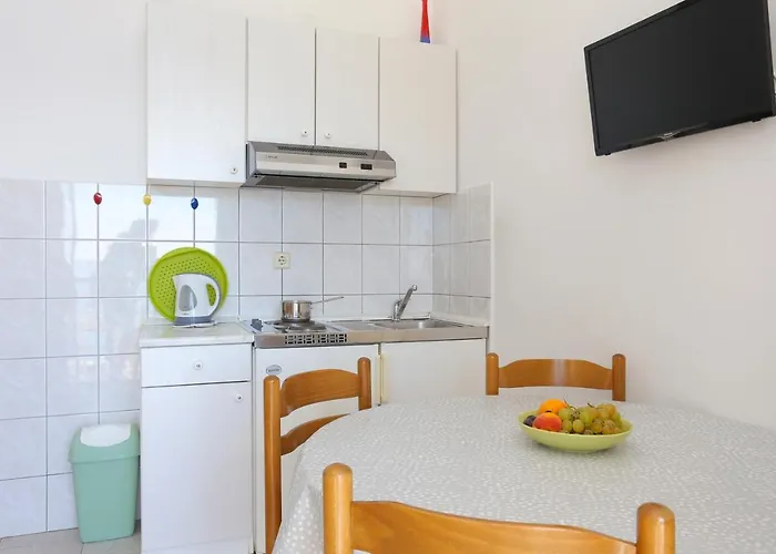 Apartman Apartments By The Sea Rastici, Ciovo - 11723 *
