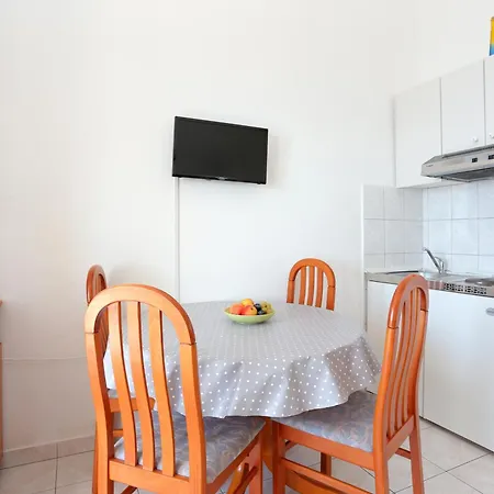 Apartments By The Sea Rastici, Ciovo - 11723